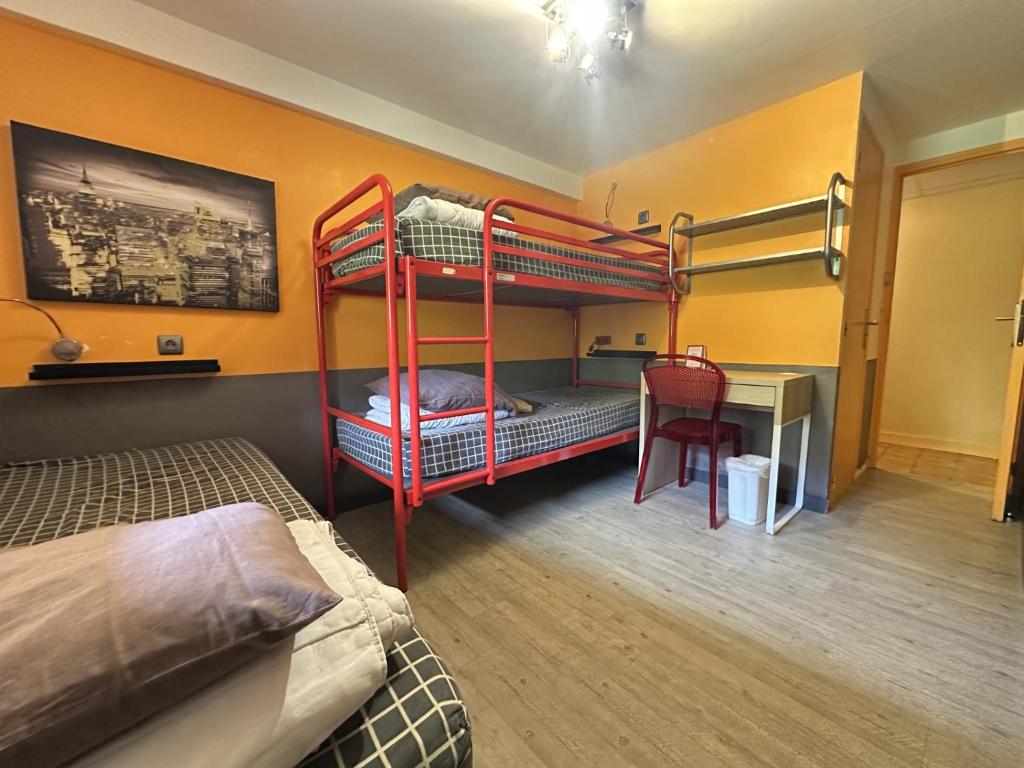 Auberge Hi le Mont-Dore - Chalet le Grand Vulcano — Esterni
